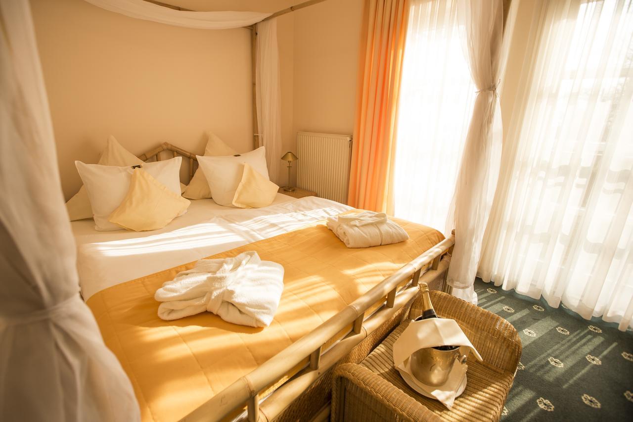 Hotel Niedersaechsischer Hof バート・ベントハイム エクステリア 写真