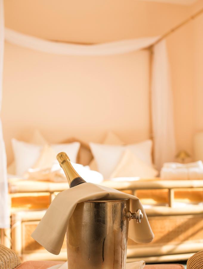 Hotel Niedersaechsischer Hof バート・ベントハイム エクステリア 写真